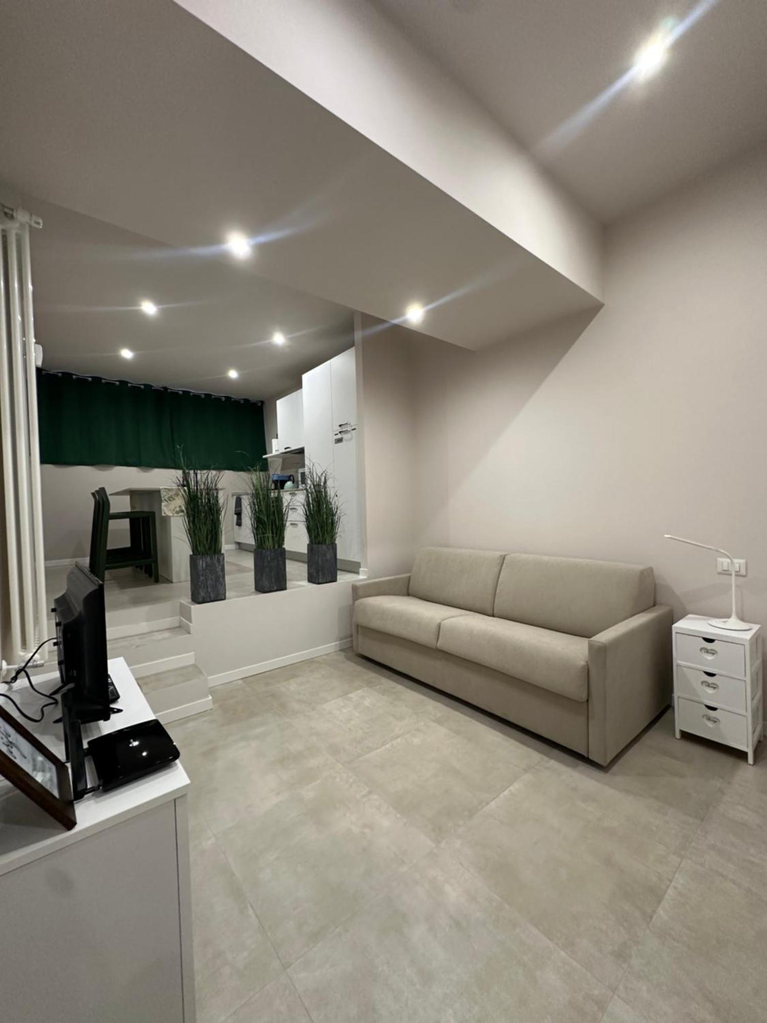 Apartamento Monolocale Piazza Gambara M1 Milán Exterior foto
